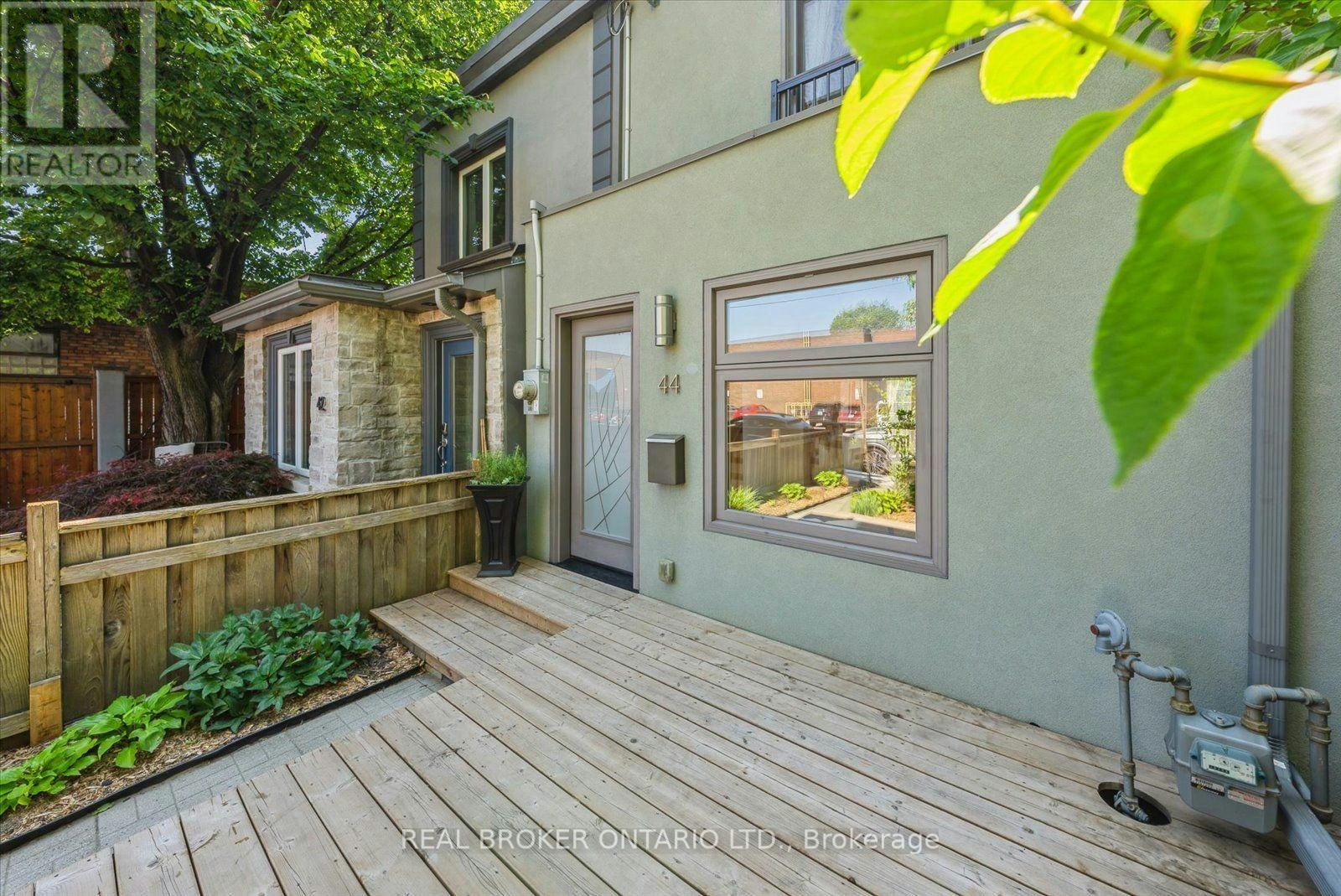 44 Logan Avenue, Toronto, ON, M4M 2M8