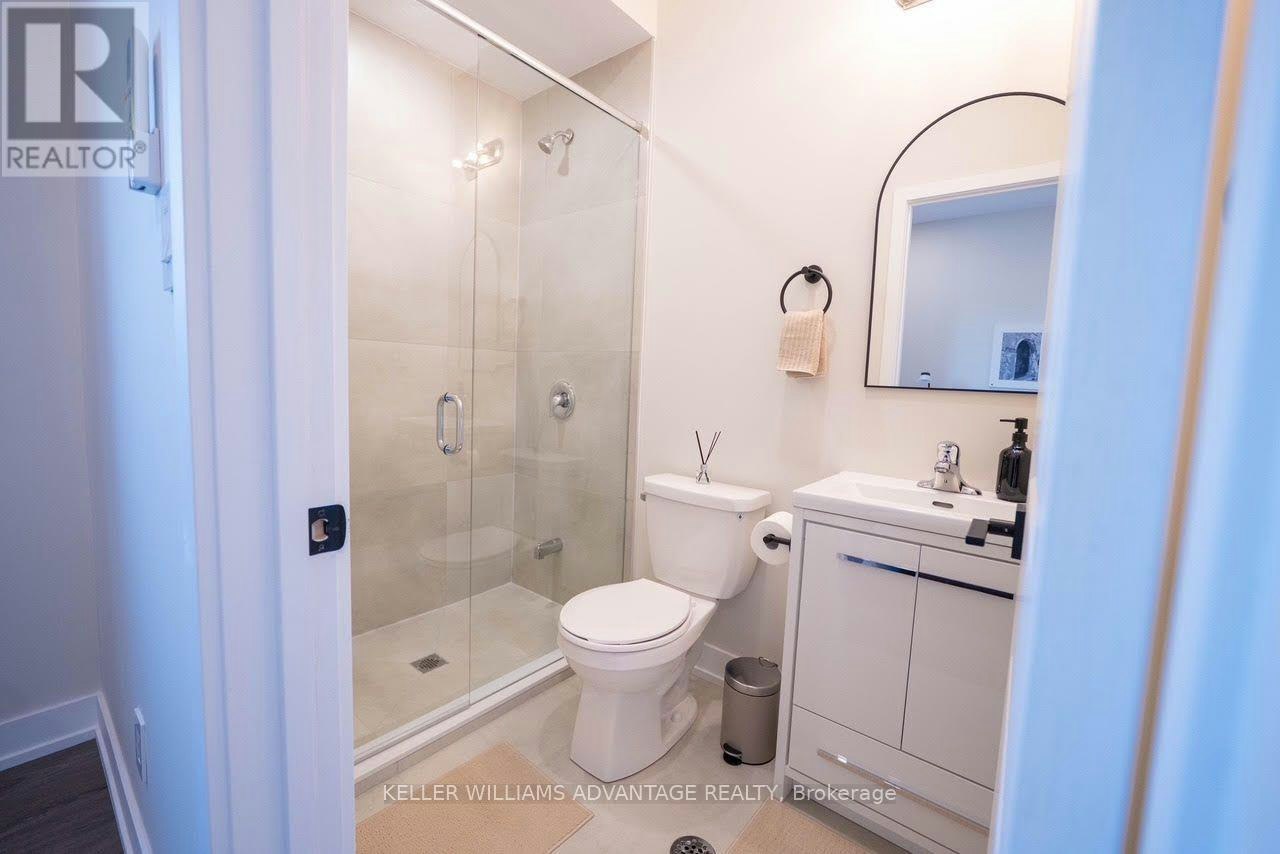 3-50 Castleton Avenue, Toronto, ON, M6N 3Z5 - 7