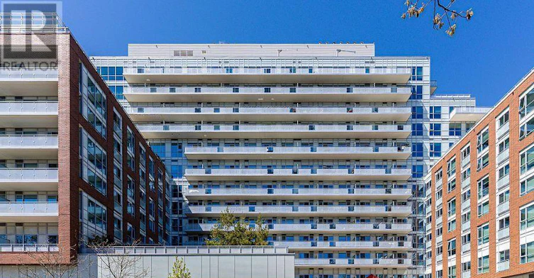 717-1830 Bloor Street W, Toronto, ON, M6P 0A2