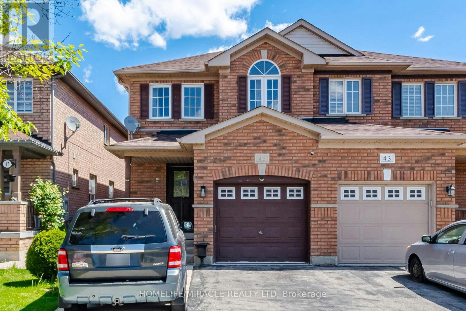 45 Ridgefield Court, Brampton, ON, L6P 1B4
