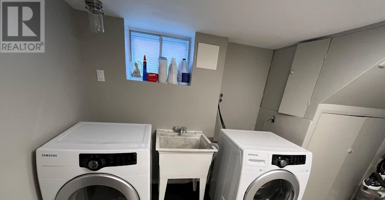 BSMT-31 Chamberlain Avenue, Toronto, ON, M6E 4J7 - 6