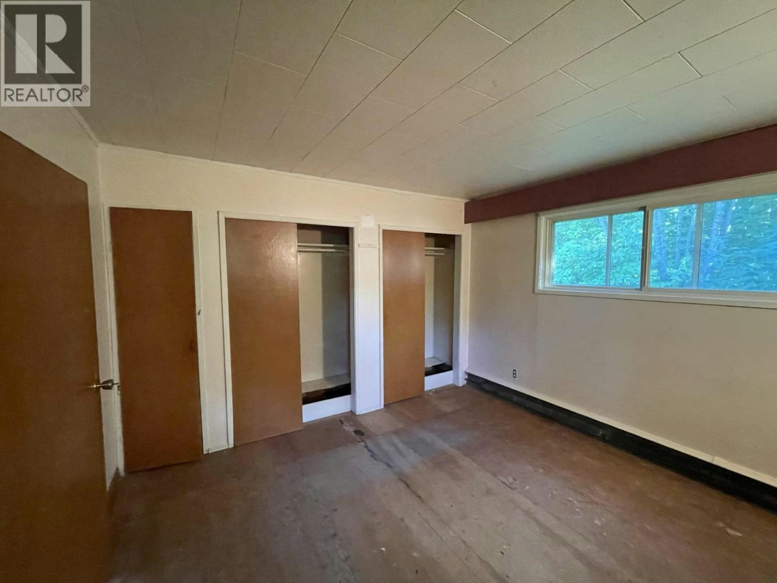 4001 Thomas Street - 4