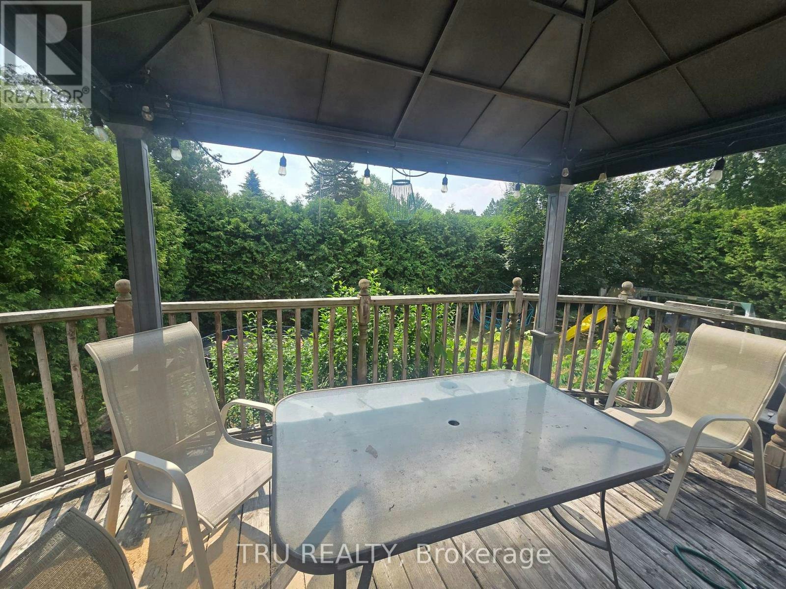 14 Langholm Crescent, Ottawa, ON, K2J 1H2 - 15