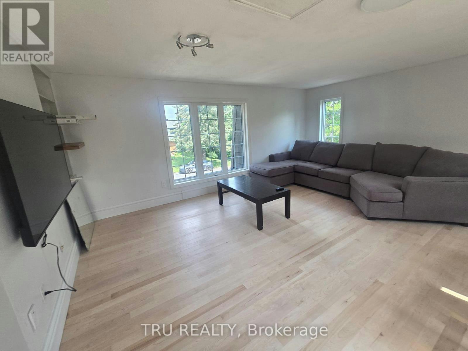 14 Langholm Crescent, Ottawa, ON, K2J 1H2 - 11