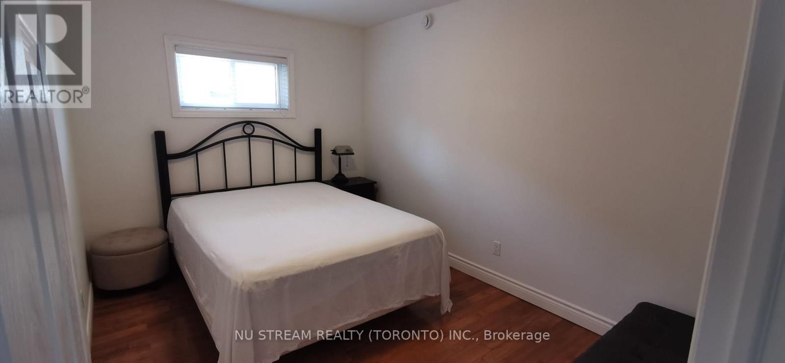 74 Wye Valley Road, Toronto, ON, M1P 2A6 - 13