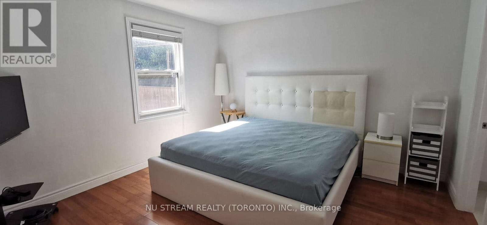 74 Wye Valley Road, Toronto, ON, M1P 2A6 - 7