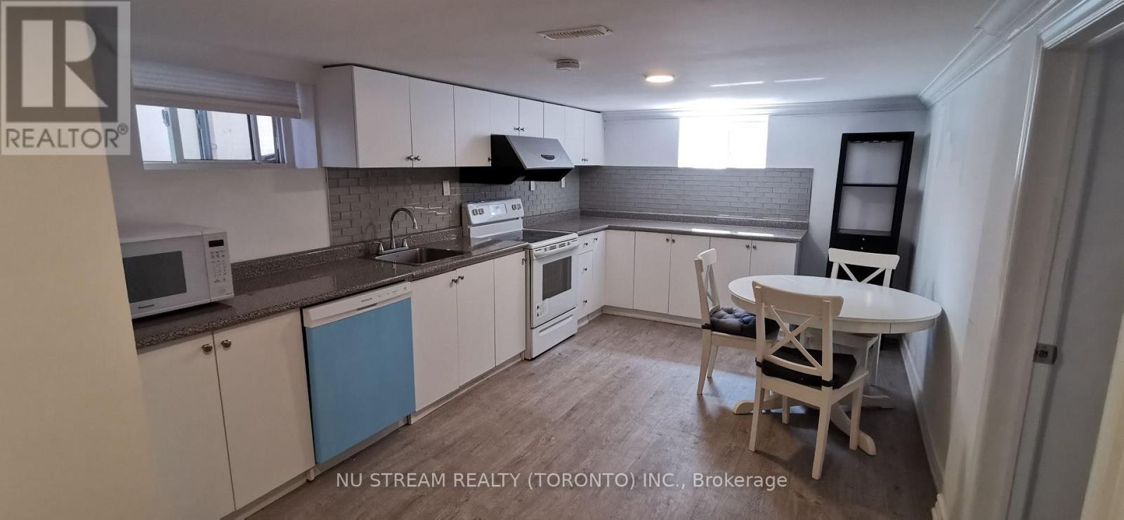 74 Wye Valley Road, Toronto, ON, M1P 2A6 - 16