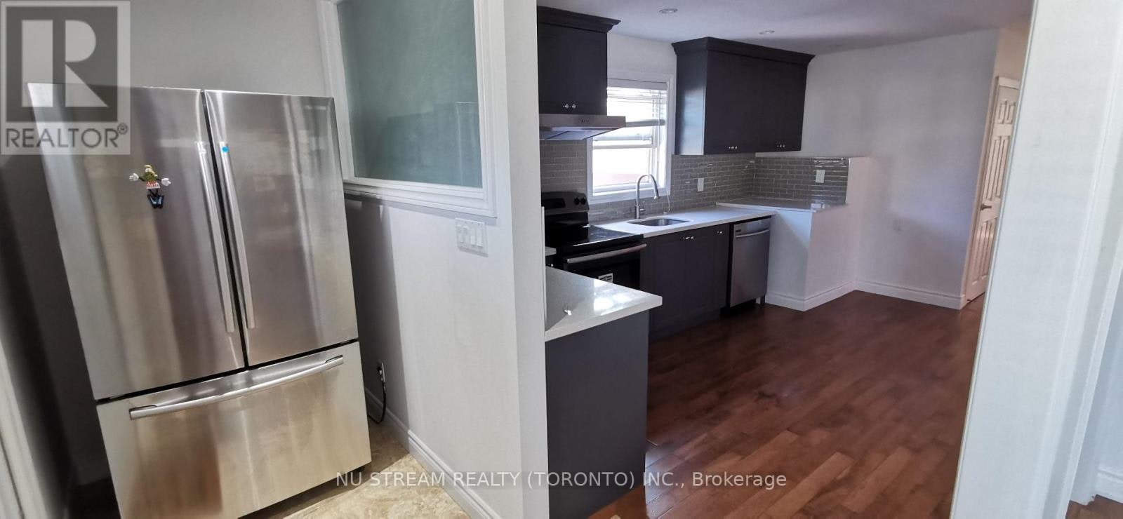 74 Wye Valley Road, Toronto, ON, M1P 2A6 - 2