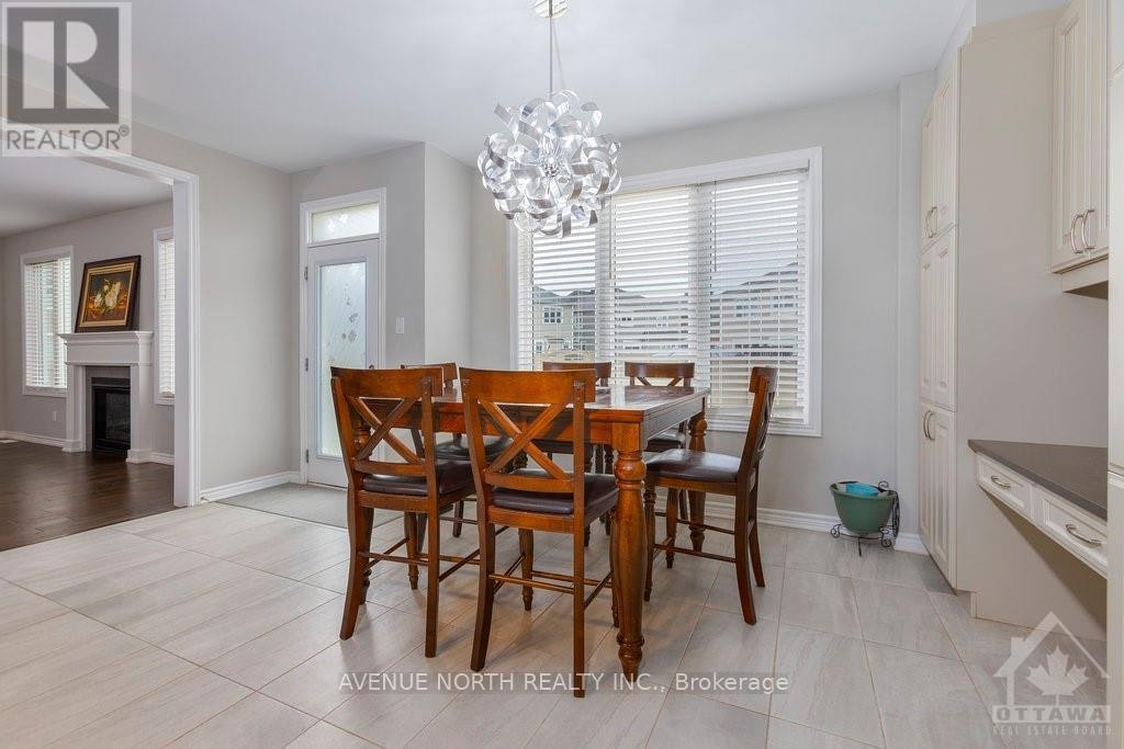 190 Bartonia Circle, Ottawa, ON, K4A 3V1 - 11