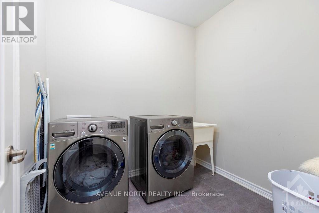 190 Bartonia Circle, Ottawa, ON, K4A 3V1 - 23
