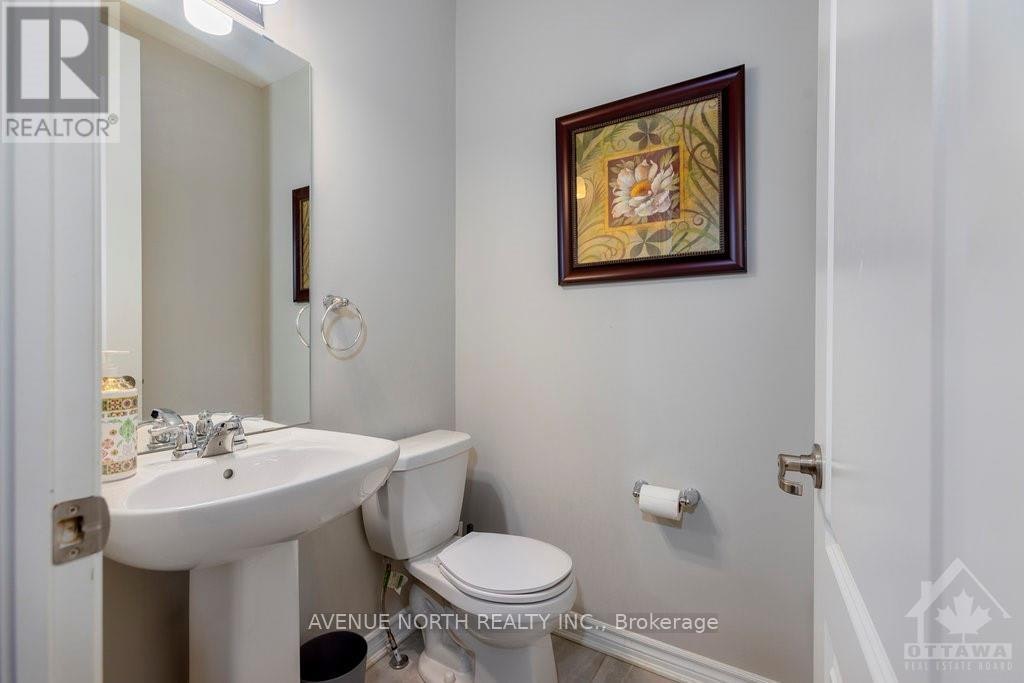 190 Bartonia Circle, Ottawa, ON, K4A 3V1 - 13