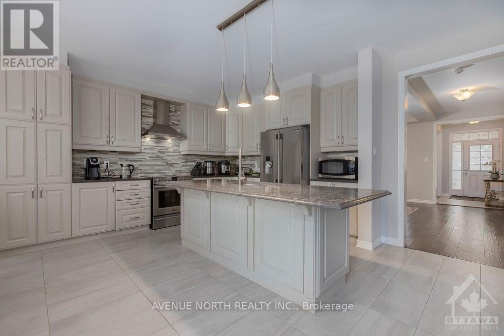 190 Bartonia Circle, Ottawa, ON, K4A 3V1 - 7