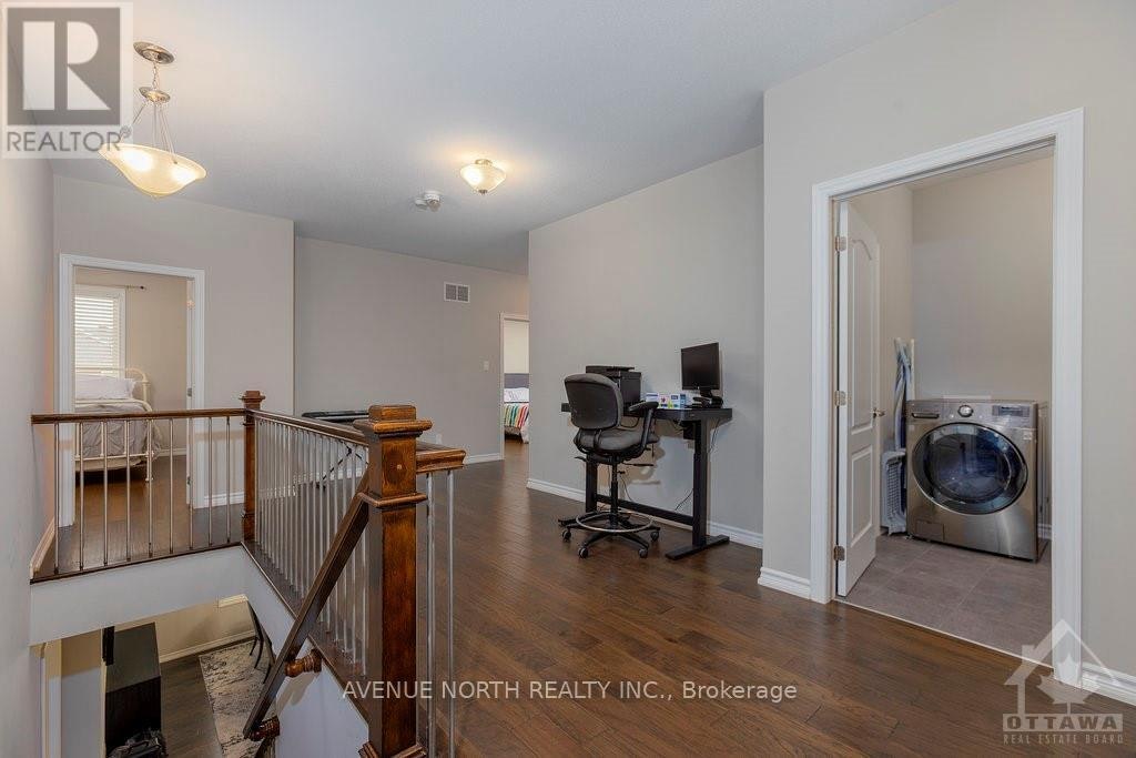 190 Bartonia Circle, Ottawa, ON, K4A 3V1 - 22