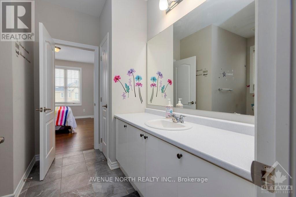 190 Bartonia Circle, Ottawa, ON, K4A 3V1 - 16