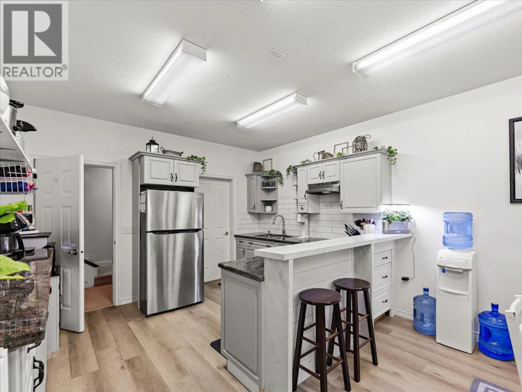 4187 Gallaghers Crescent, Kelowna, BC, V1W 3Z9 - 34