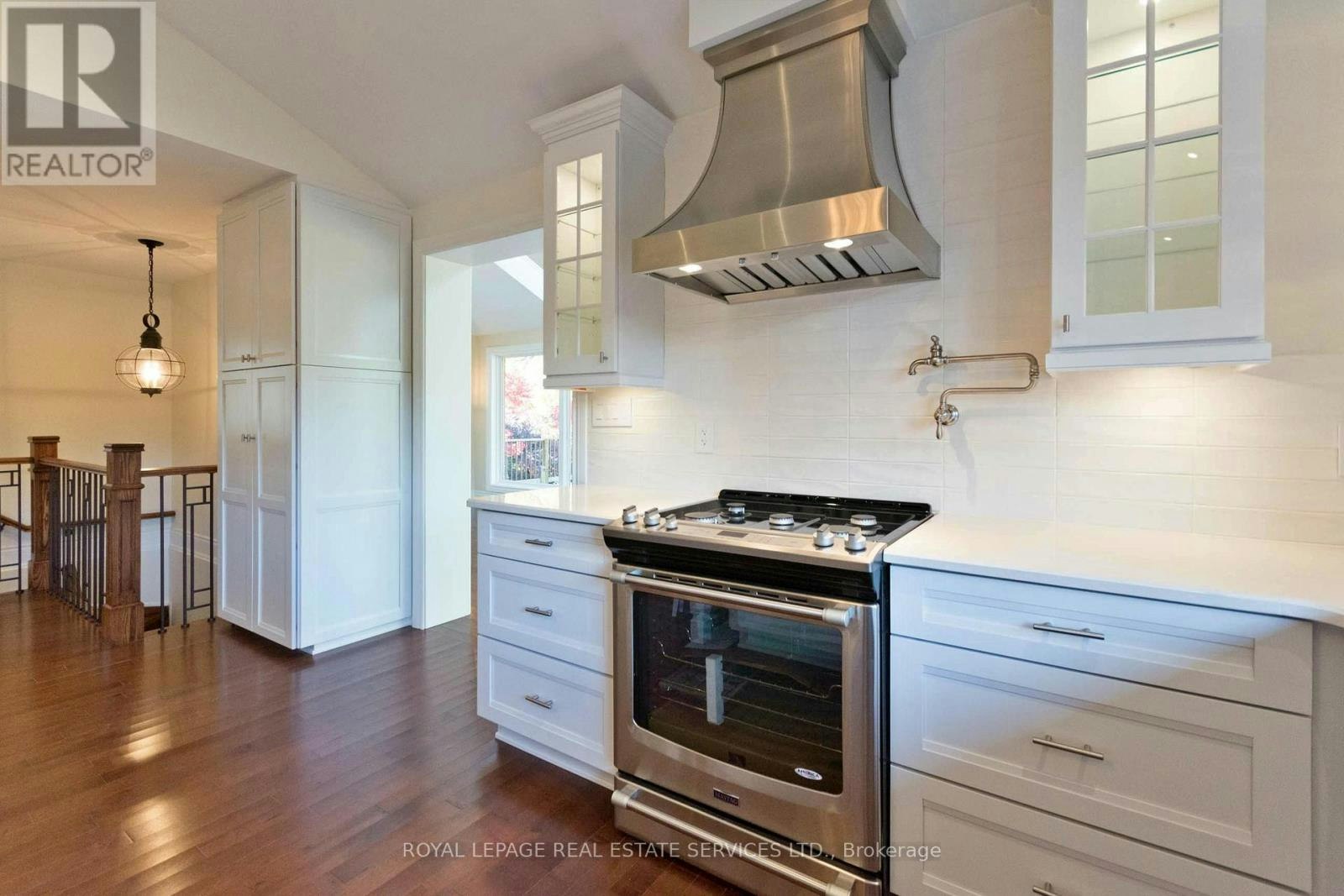 231 Westdale Road, Oakville, ON, L6L 4Z7 - 21