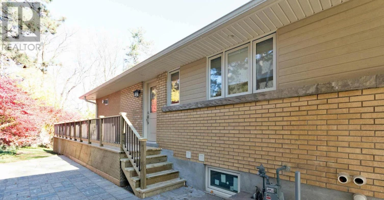 231 Westdale Road, Oakville, ON, L6L 4Z7 - 47