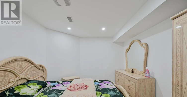 BSMT-72 Village Lake Crescent, Brampton, ON, L6S 6K1 - 7