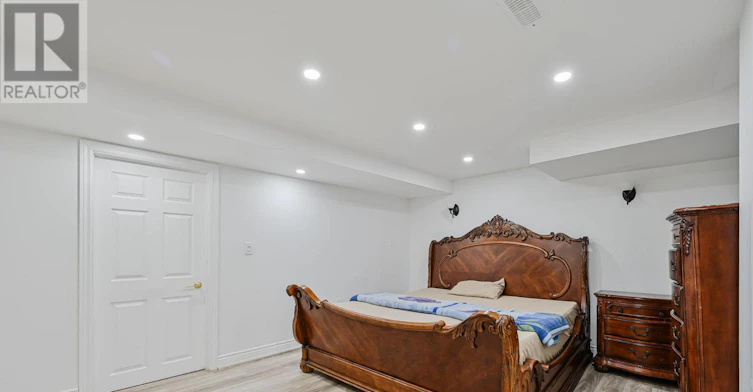 BSMT-72 Village Lake Crescent, Brampton, ON, L6S 6K1 - 10