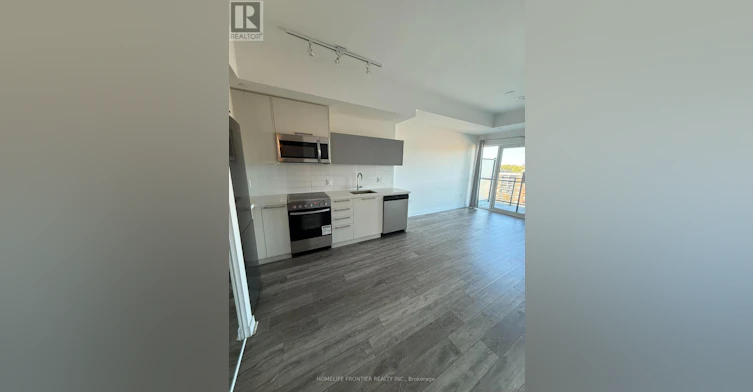 909-25 Neighbourhood Lane, Toronto, ON, M8Y 0C4