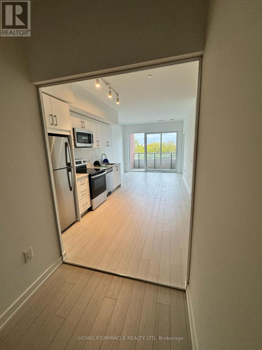 425-4010 Eglinton Avenue, Toronto, ON, M9A 0G5 - 11