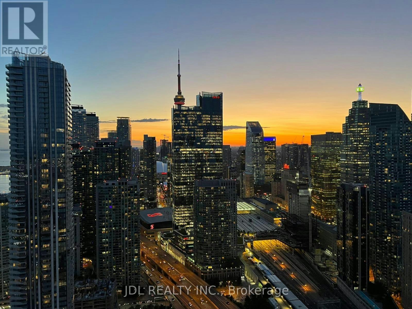 5811-55 Cooper Street, Toronto, ON, M5E 0G1 - 3