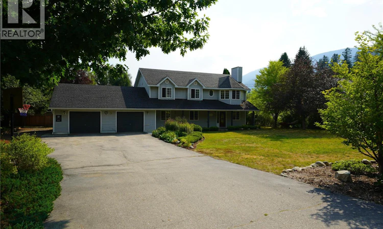 2774 Waite Road