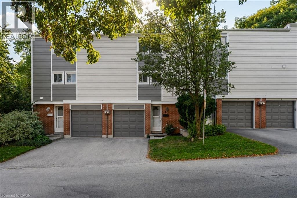 4 Patrice Court, Hamilton, ON, L9H 5P5