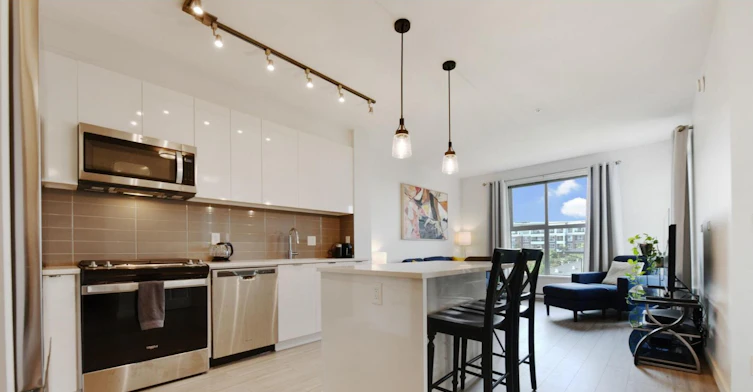 B302-8150 207 Street, Langley, BC, V2Y 4J3 - 4