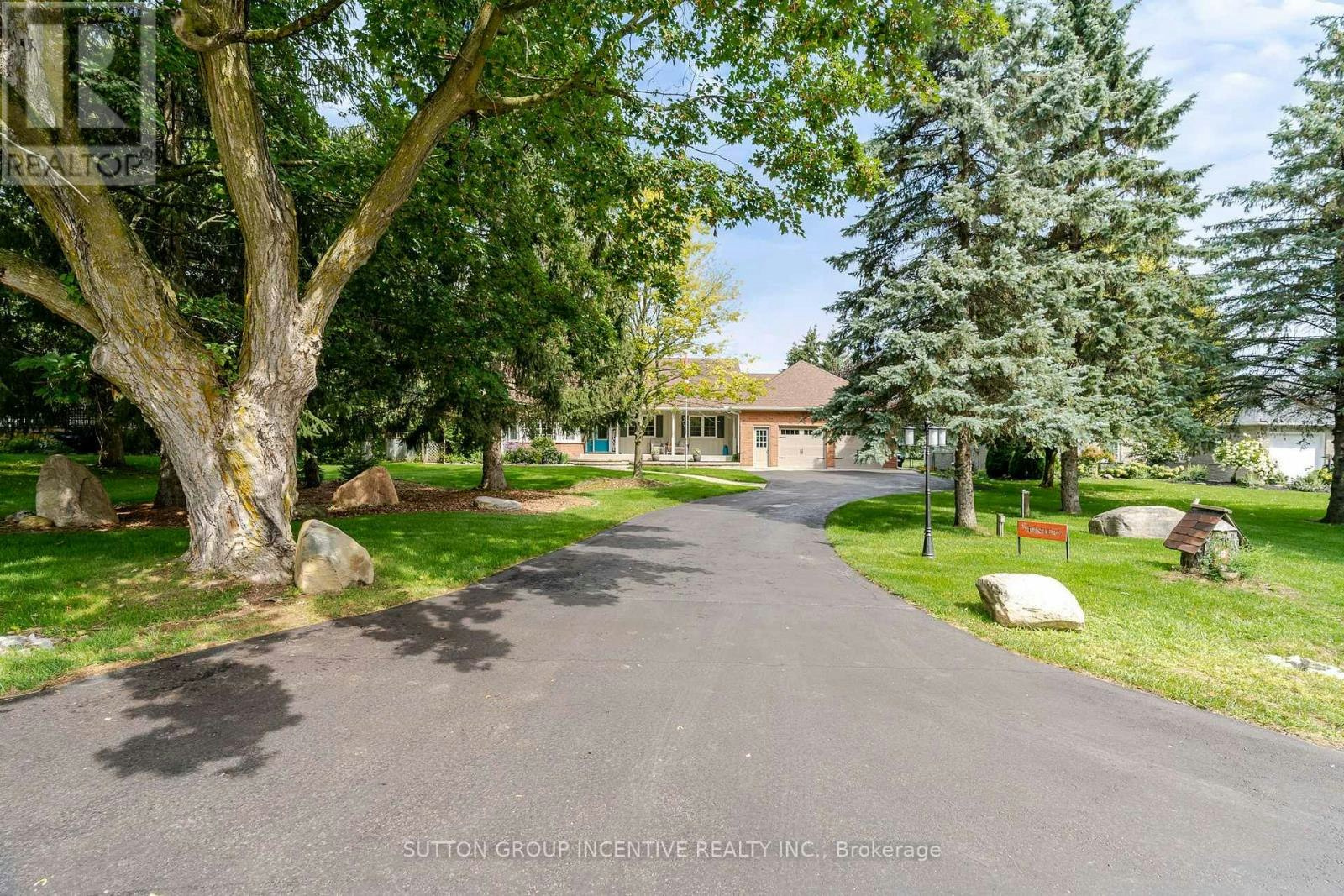 1326 Gilford Road, Innisfil, ON, L0L 1R0