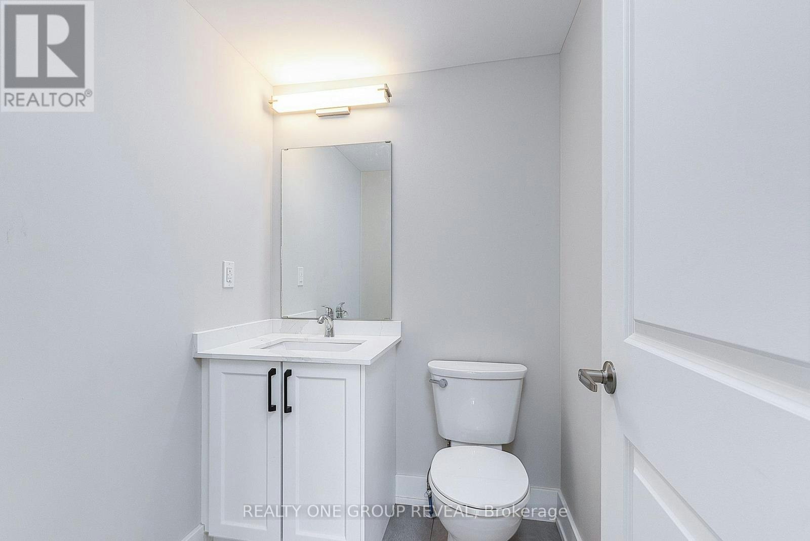 2-24 Queen Street, Clarington, ON, L1C 1M2 - 2