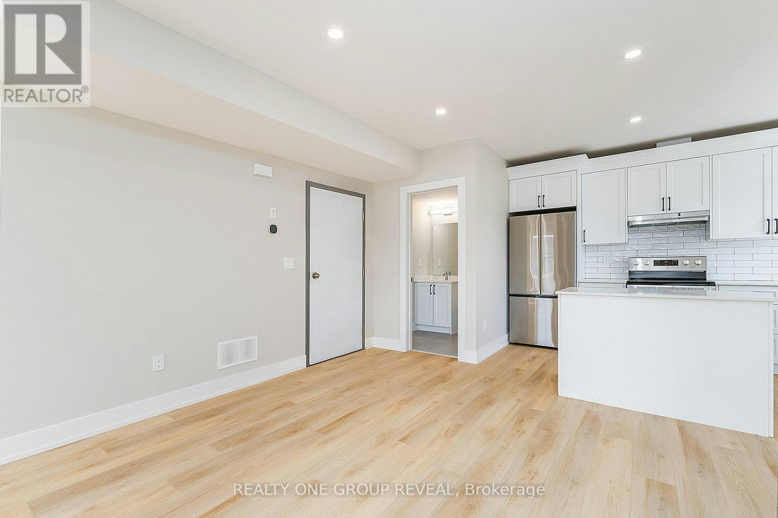 2-24 Queen Street, Clarington, ON, L1C 1M2 - 3