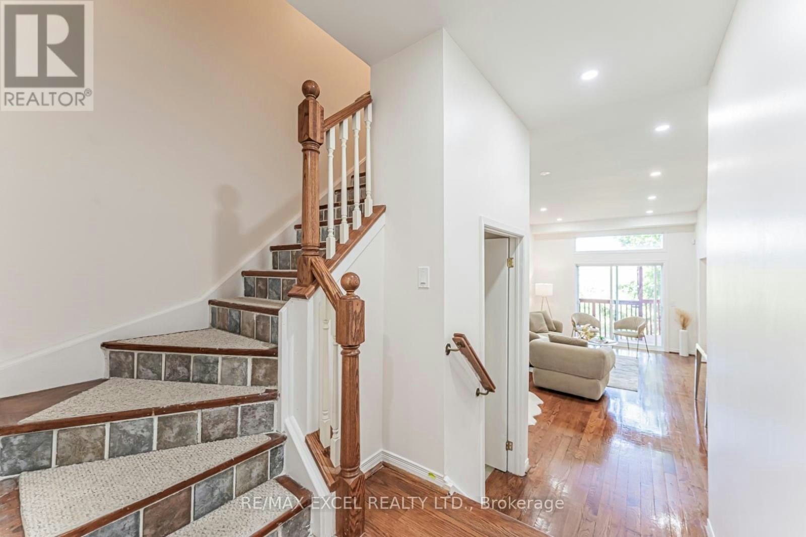 128 Cottonwood Court, Markham, ON, L3T 5X1 - 7