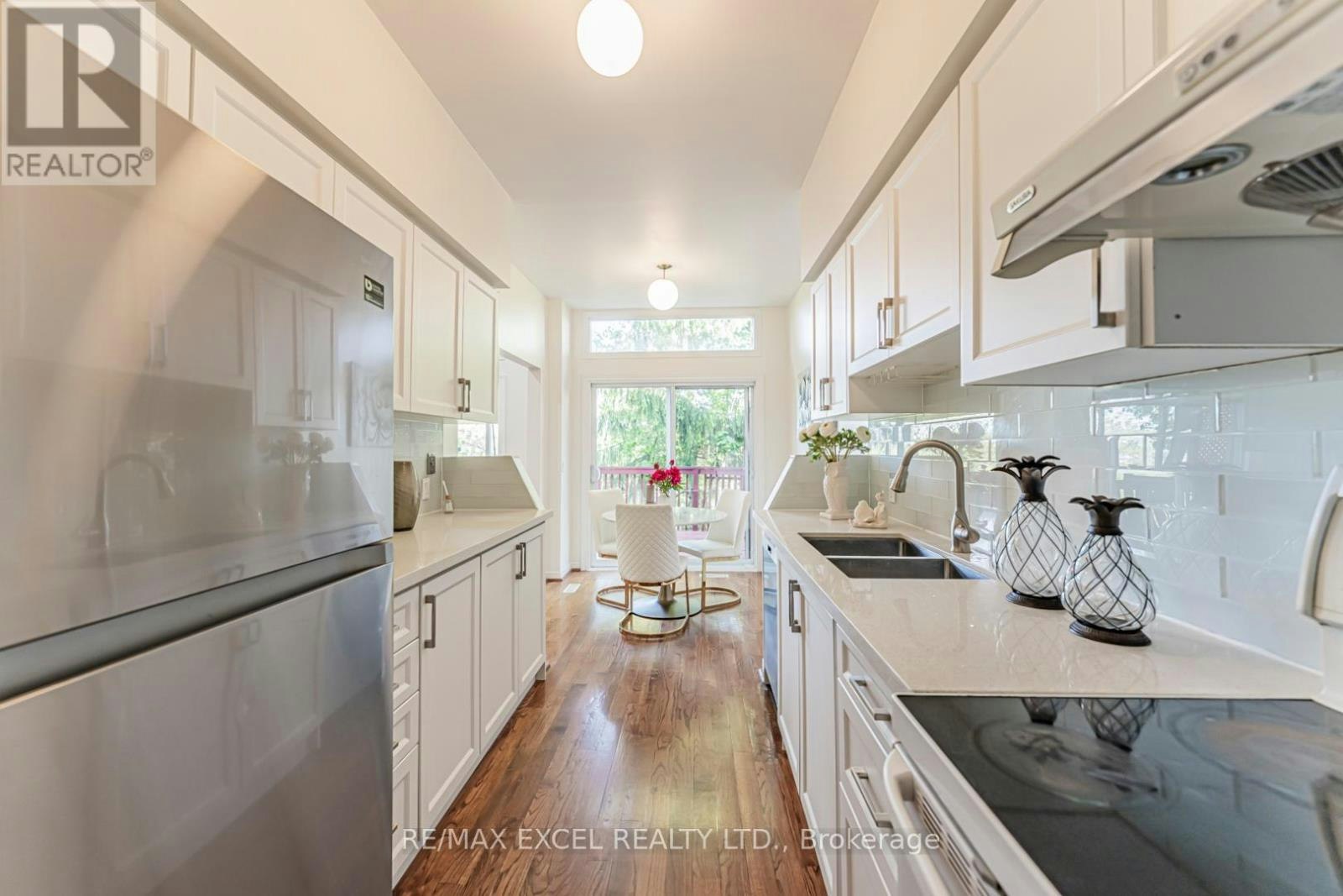 128 Cottonwood Court, Markham, ON, L3T 5X1 - 24