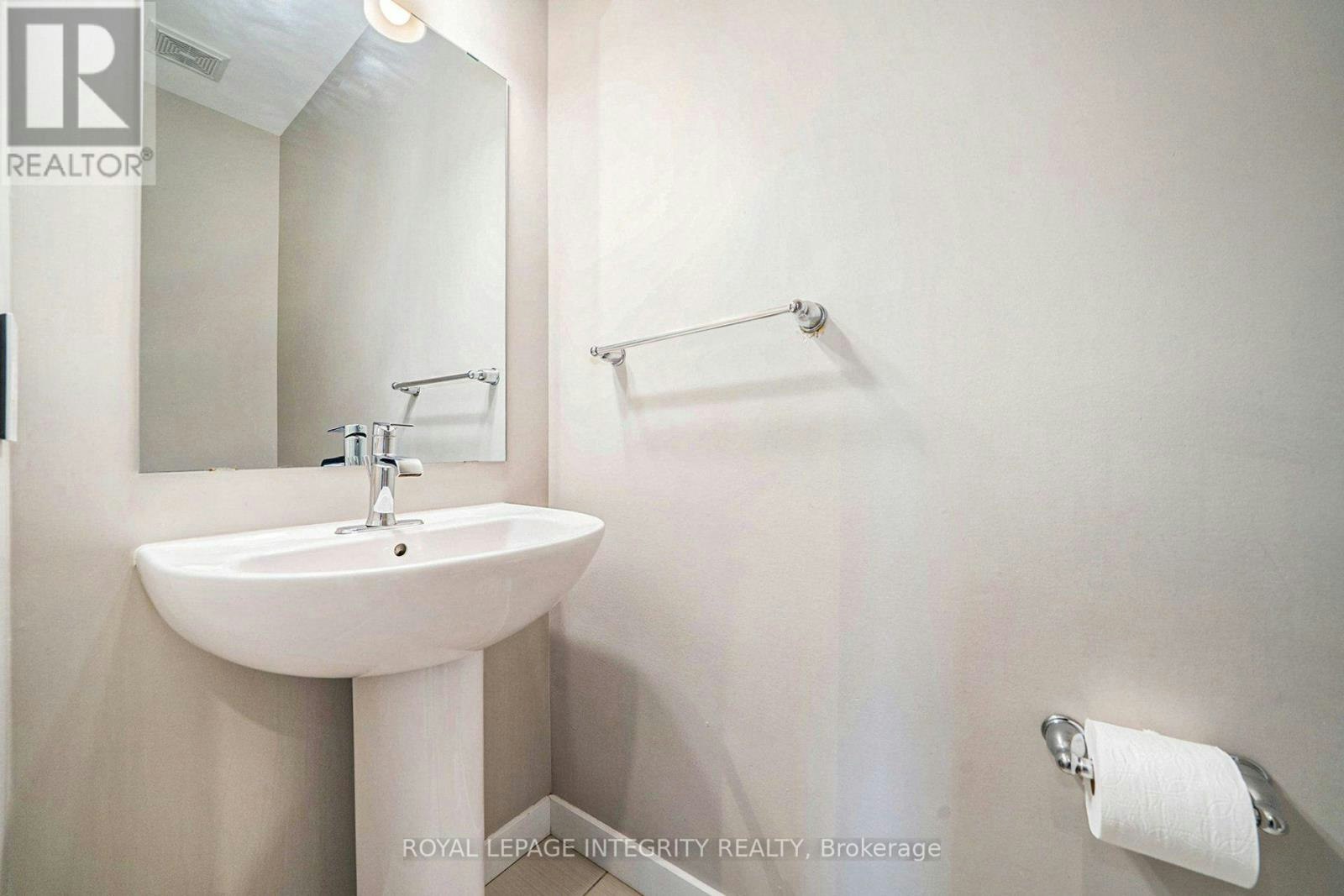 126 Groningen Street, Ottawa, ON, K2V 0C4 - 13