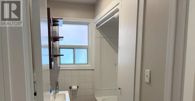 1-1697 Dundas Street W, Toronto, ON, M6K 1V2 - 6
