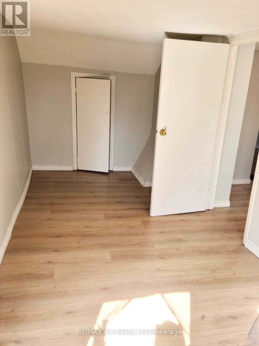 2-26 Stanley Street, London, ON, N6C 1B1 - 4
