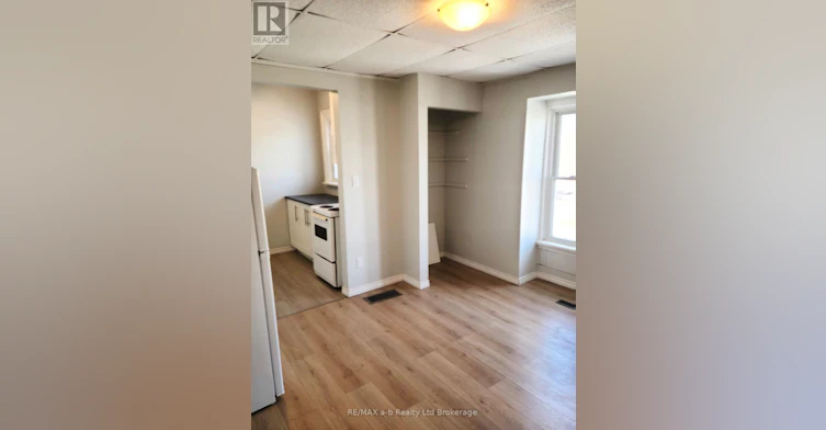 2-26 Stanley Street, London, ON, N6C 1B1 - 3
