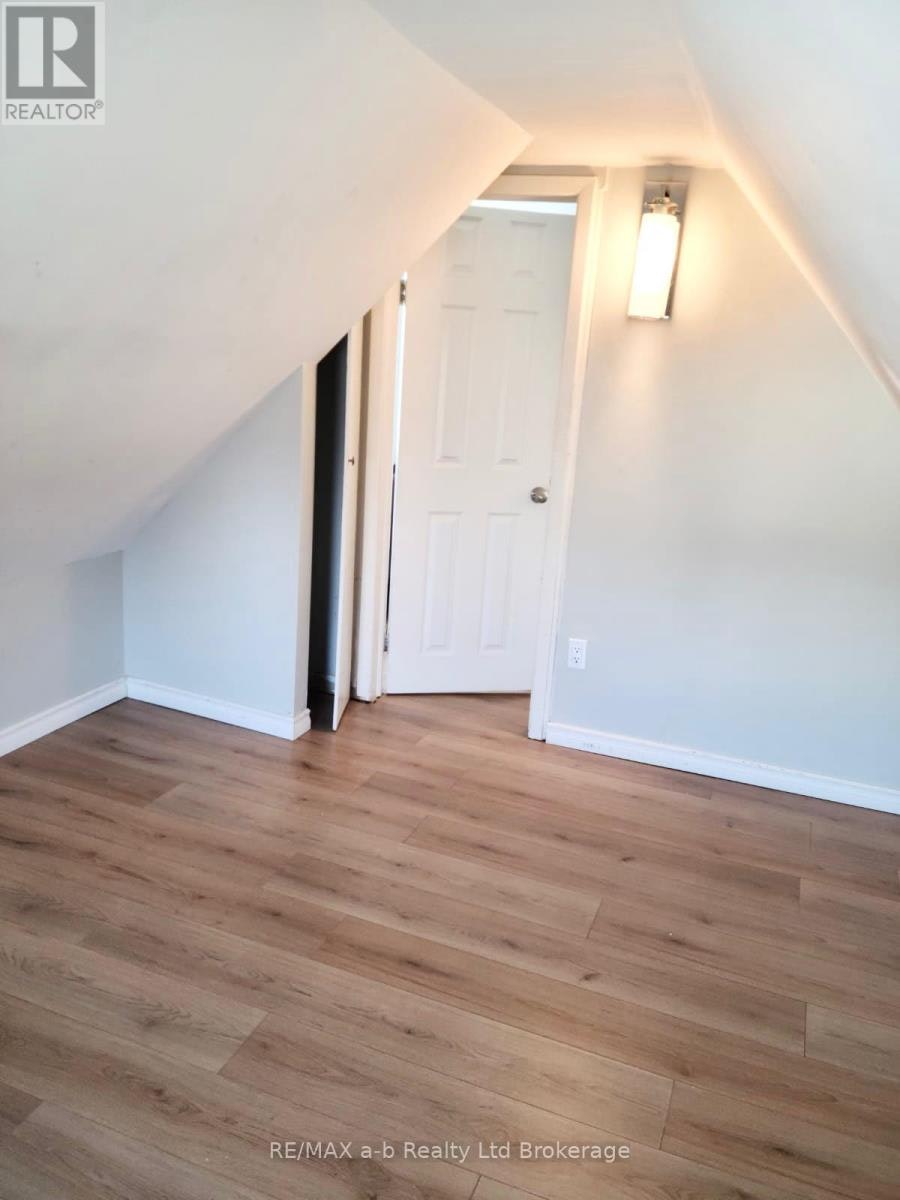2-26 Stanley Street, London, ON, N6C 1B1 - 10