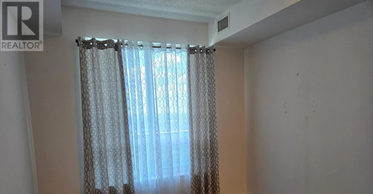 2428-7161 Yonge Street, Vaughan, ON, L3T 0C8 - 8