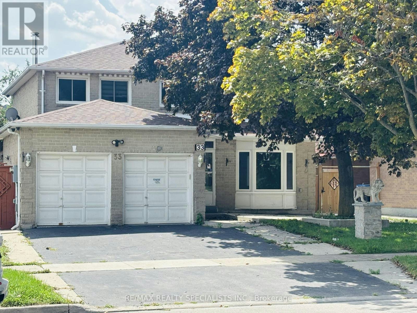 33 Cherrytree Drive, Brampton, ON, L6Y 3L7