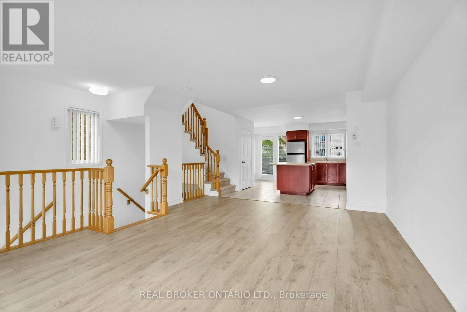 9-3015 Destination Drive, Mississauga, ON, L5M 0P3 - 9