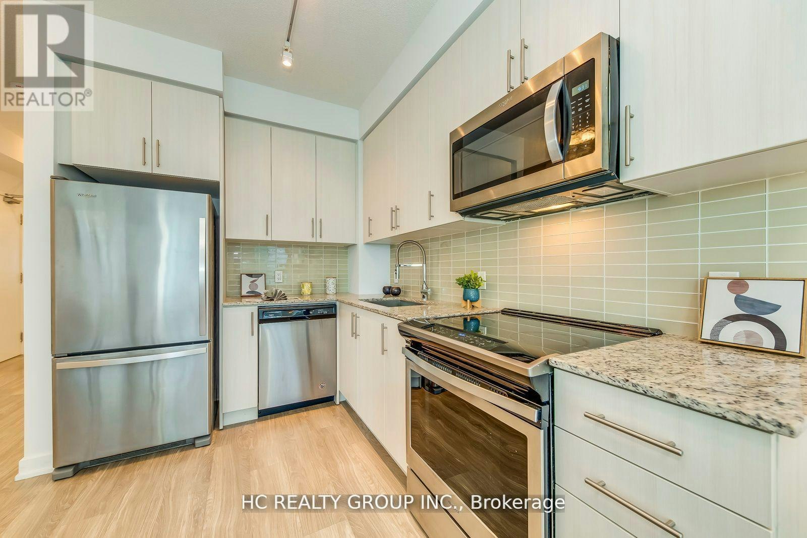 2817-4055 Parkside Village Drive, Mississauga, ON, L5B 0K8 - 18