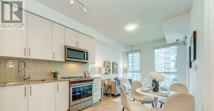 2817-4055 Parkside Village Drive, Mississauga, ON, L5B 0K8 - 12