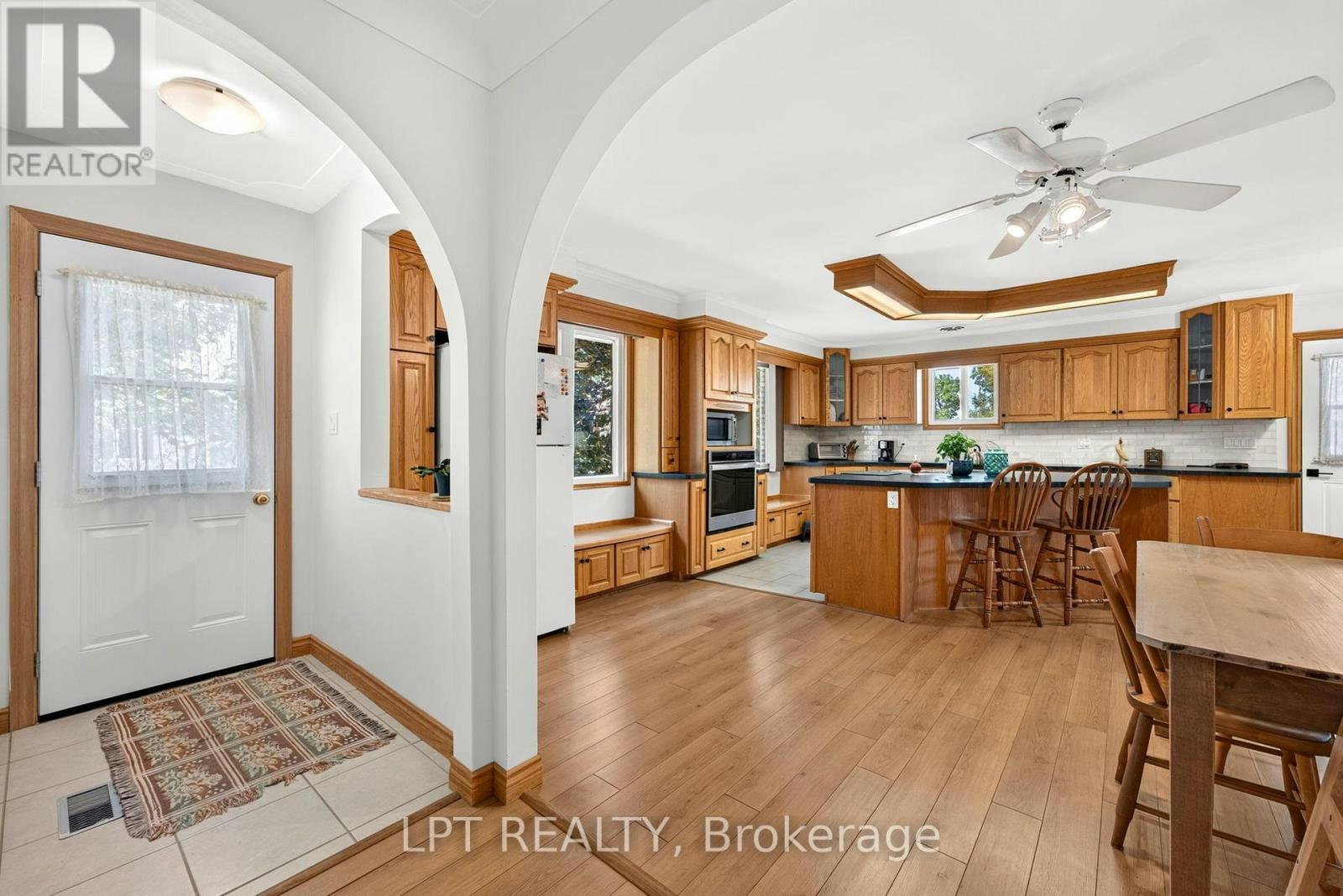 226 Tain Street, North Middlesex, ON, N0M 2K0 - 8