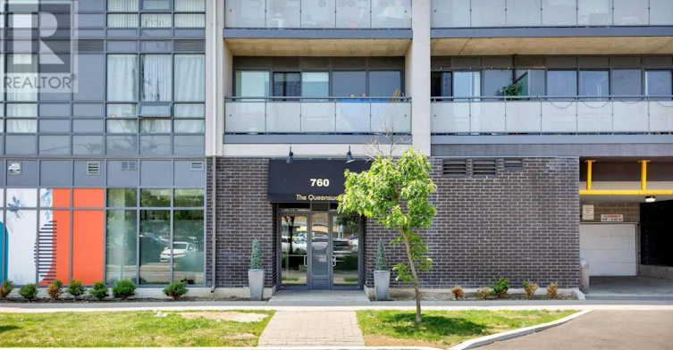 401-760 The Queensway, Toronto, ON, M8Z 0E1