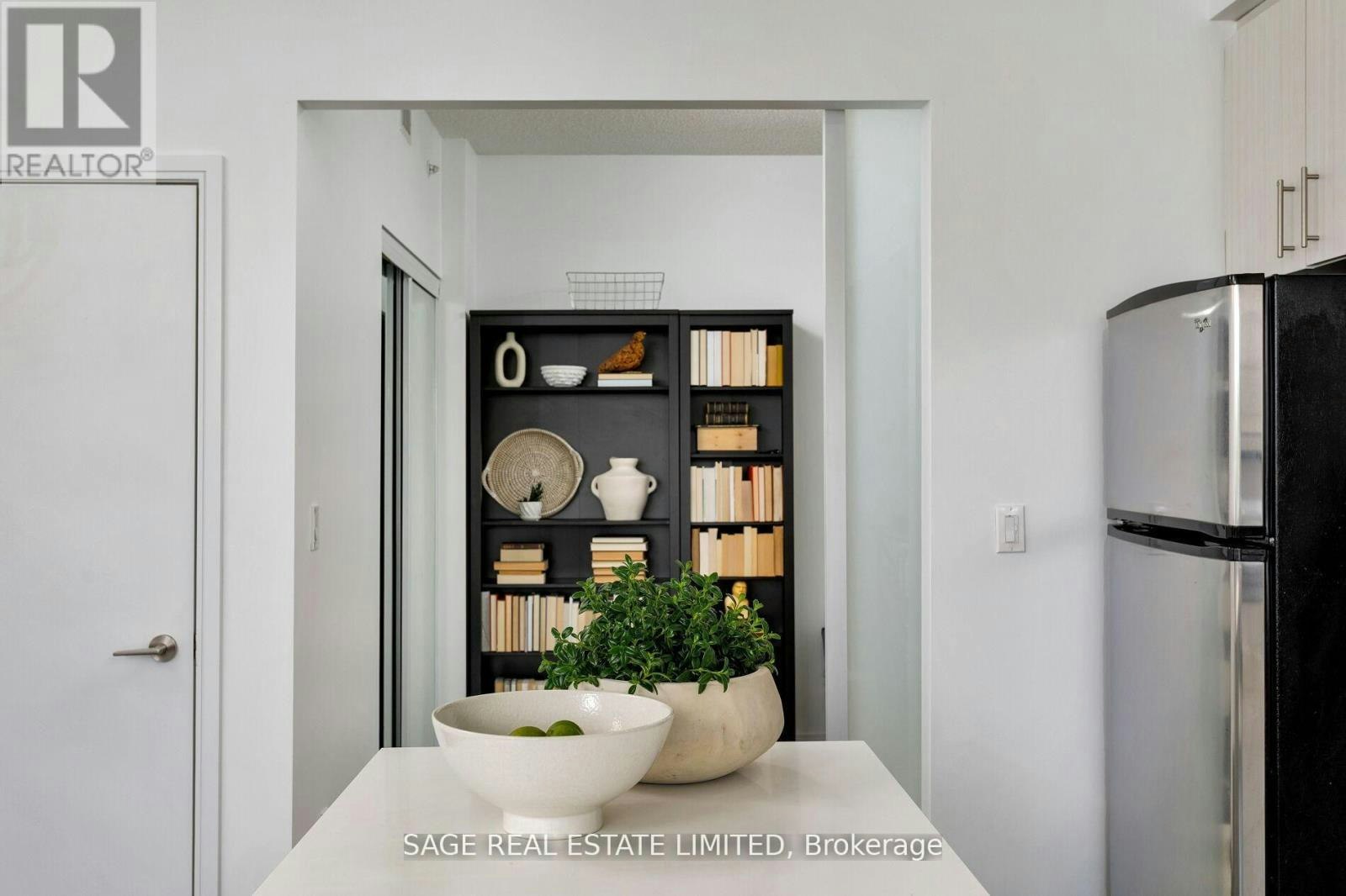 401-760 The Queensway, Toronto, ON, M8Z 0E1 - 11