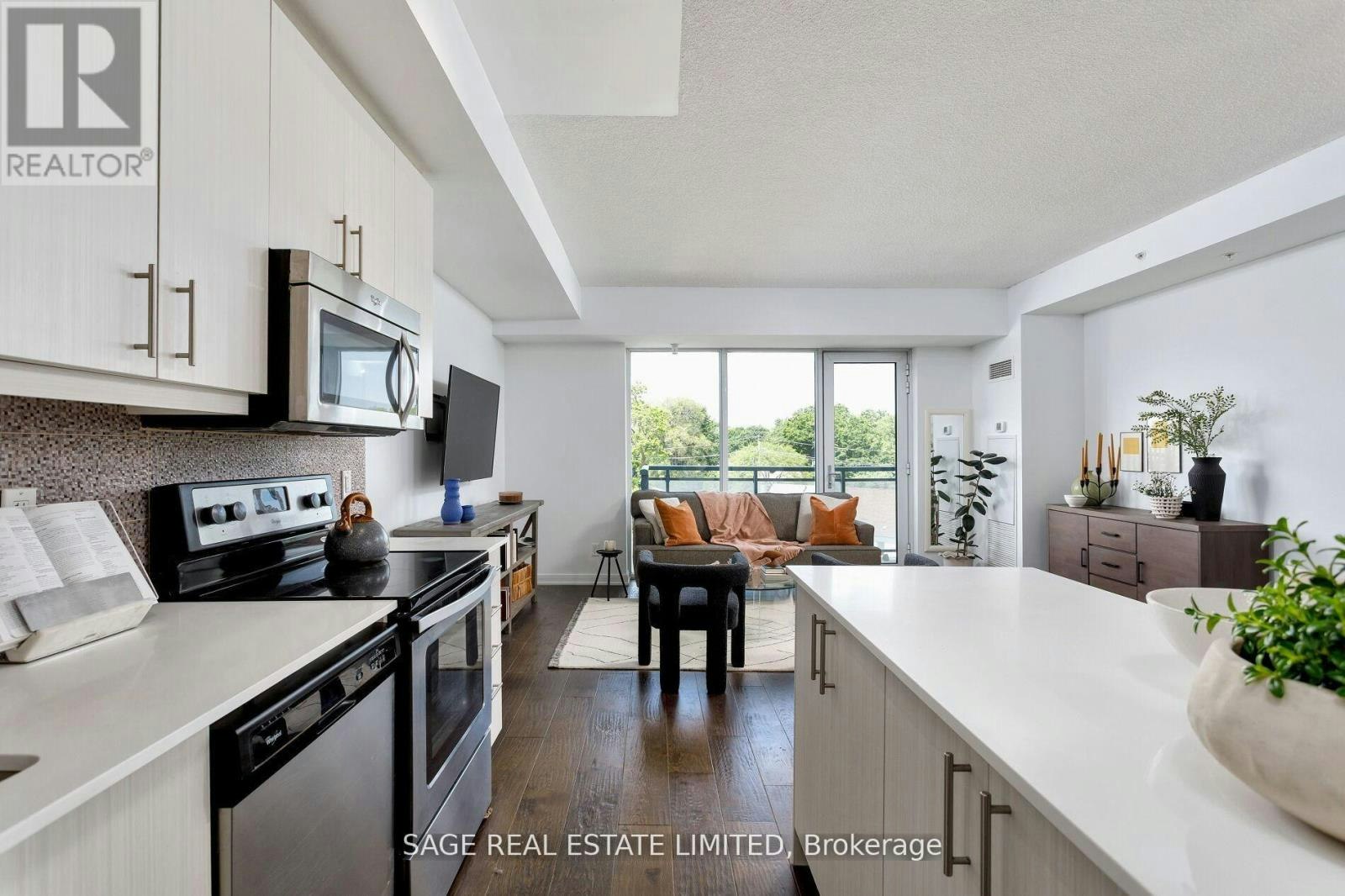 401-760 The Queensway, Toronto, ON, M8Z 0E1 - 4