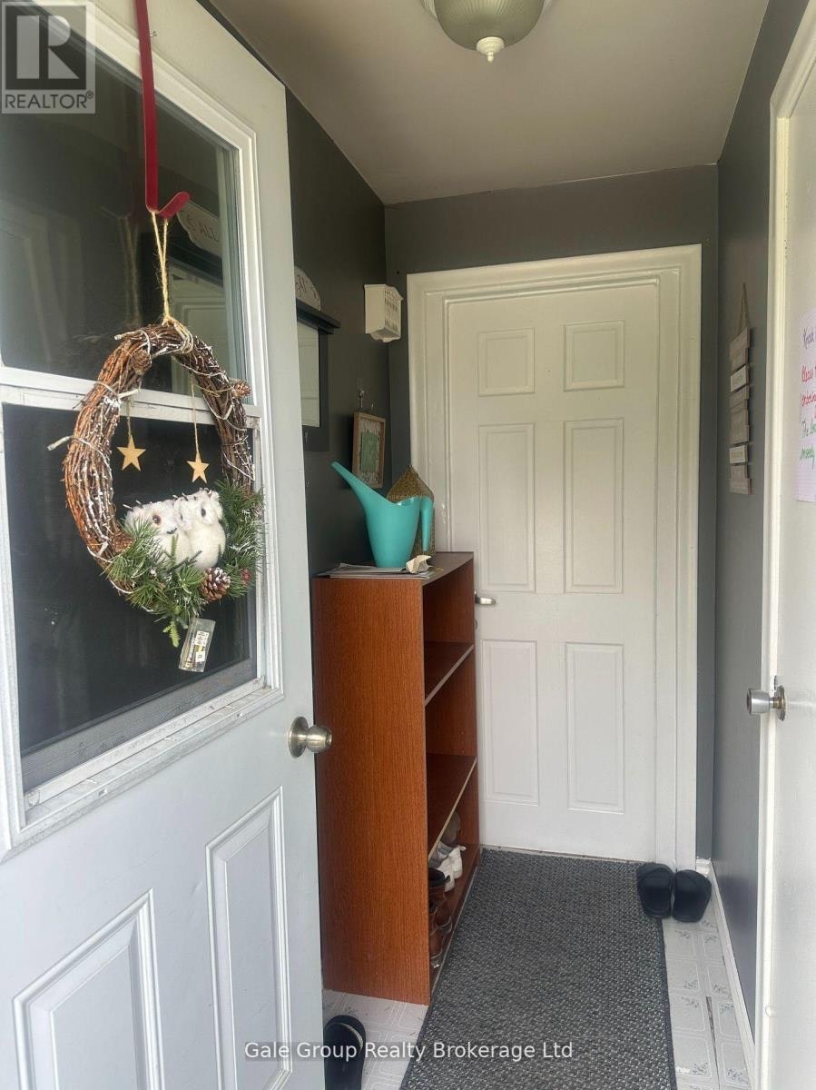 7-75 Springbank Avenue N, Woodstock, ON, N4S 7P7 - 2