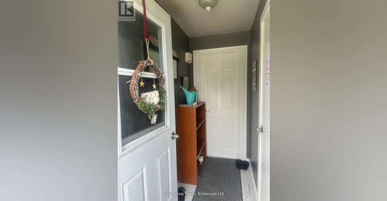 7-75 Springbank Avenue N, Woodstock, ON, N4S 7P7 - 2